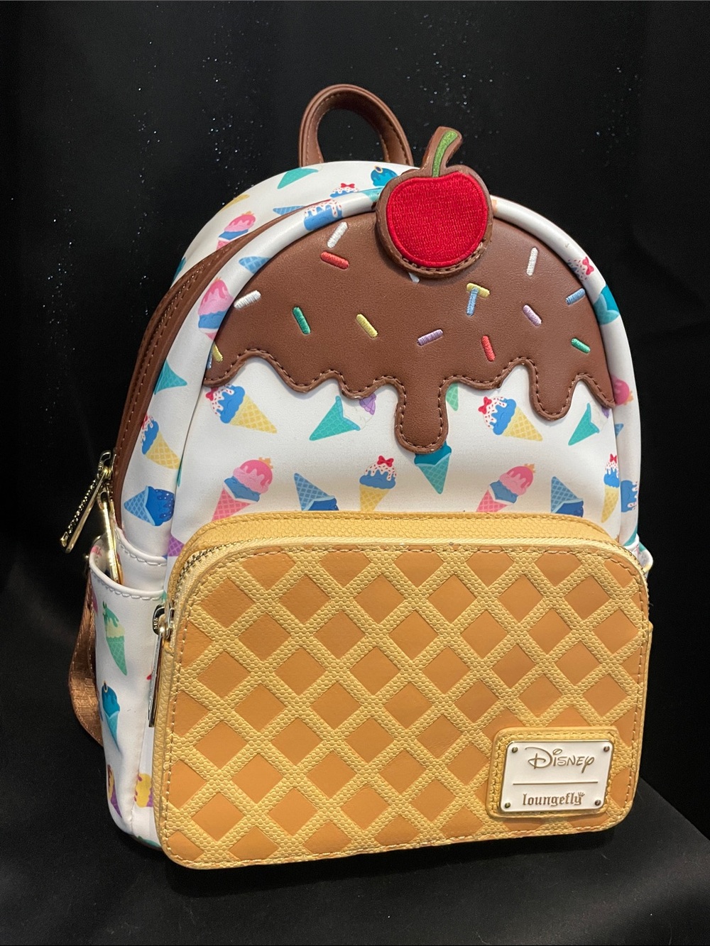 EUC DISNEY Loungefly Waffle Ice Cream Cone Backpack - Picture 10 of 11